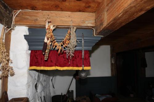 Wyckoff_Interior_17thCentury_Kitchen_Hearth_009