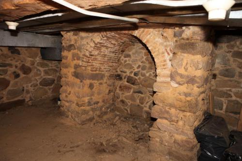 Wyckoff_Interior_19thCentury_Cellar_011